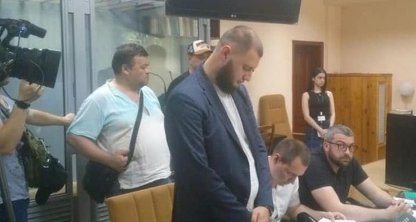 Адвокат нападавшего на журналиста Макарюка члена Нацкорпуса соврал в суде
