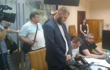Адвокат нападавшего на журналиста Макарюка члена Нацкорпуса соврал в суде
