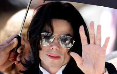 Майкл Джексон инсценировал смерть? Почему поп-звезду похоронили в бетонной капсуле