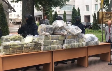Столичная полиция изъяла 400 кг кокаина из стран Латинской Америки