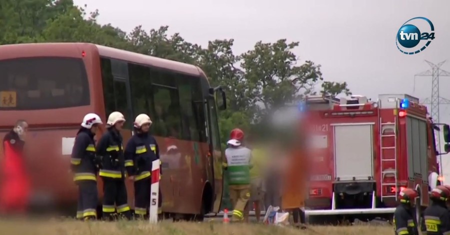 В Польше перевернулся автобус с украинцами, пострадали 11 человек