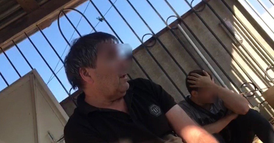 Под Одессой 53-летний иностранец развращал девочек, приехавших с родителями на море