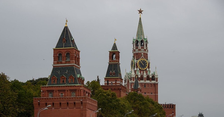 Кремль ответил на предложение Зеленского провести переговоры с Путиным