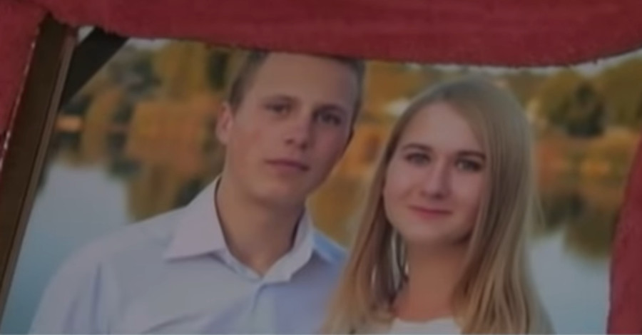 Семья пьяного спасателя, насмерть сбившего юношу, прислала его матери 2000 гривен