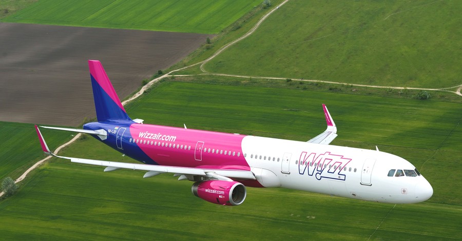 Wizz Air отменила часть августовских рейсов из Киева