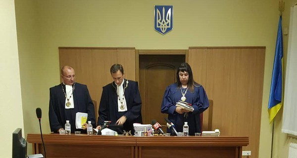 Кузьмин официально восстановлен как кандидат в народные депутаты 