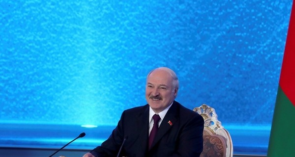 Лукашенко объявил амнистию для шести тысяч осужденных 