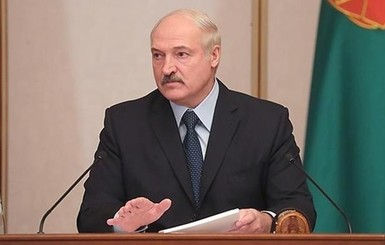 Лукашенко пообещал посадить свое правительство: 