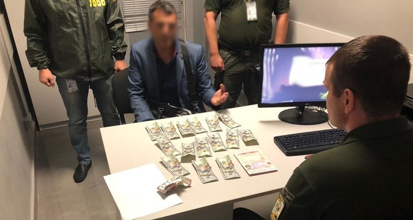 В одесском аэропорту россиянин пытался 