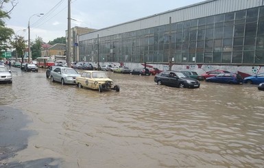 Киев подтопило после проливного дождя 