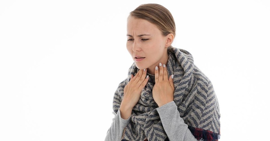 Болит горло: что делать и когда обращаться к врачу