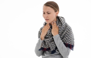 Болит горло: что делать и когда обращаться к врачу