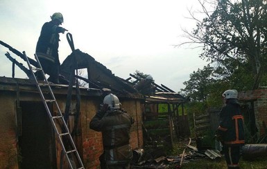 На Полтавщине во время пожара в сарае погиб 4-летний малыш