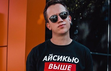 Алексей Дурнев рассказал, как его травили из-за фамилии