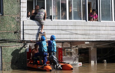 В результате тайфуна в Китае погибли 44 человека