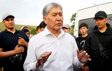 Силовики Кыргызстана - об Атамбаеве: Сделал из дома бункер и держал там детей