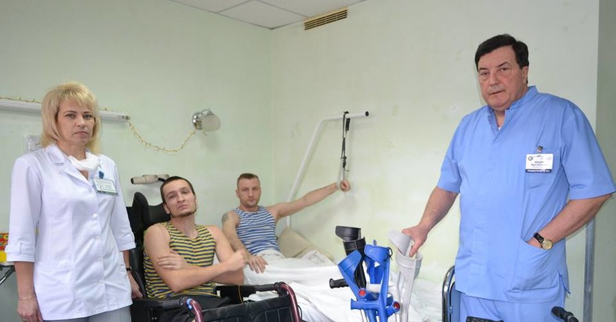 Хирург-травматолог из Днепра стал лучшим врачом Украины