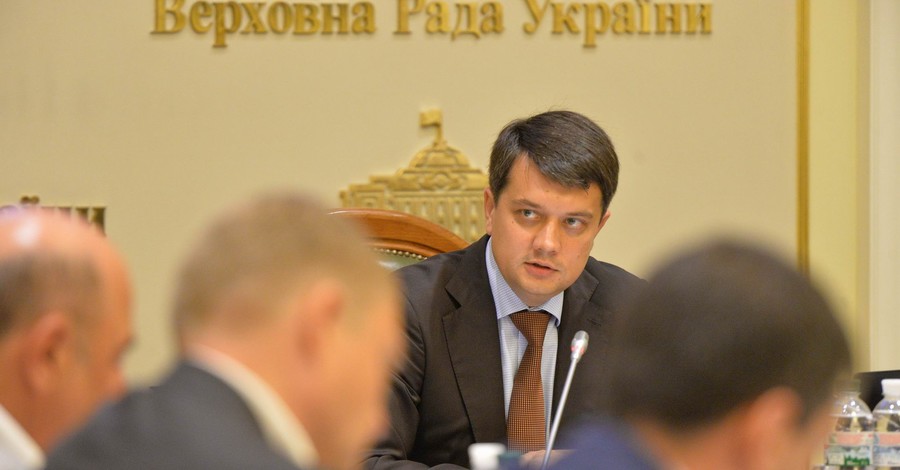 Разумков рассказал, что будет делать с русскоязычными депутатами в Верховной Раде