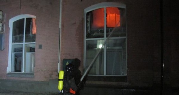 При пожаре в отеле Одессы пострадали 2 иностранца и ребенок