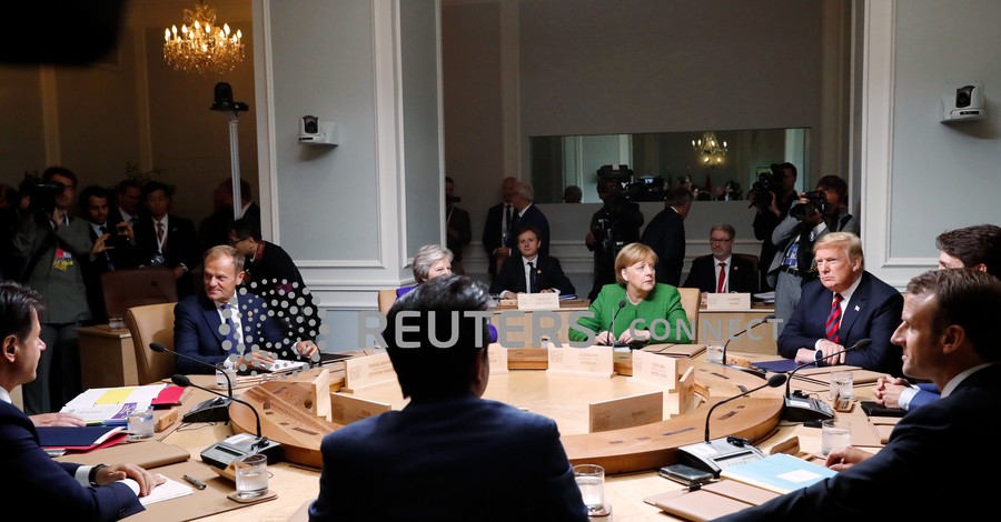 Туск предложил провести саммит G7 с Украиной и без России