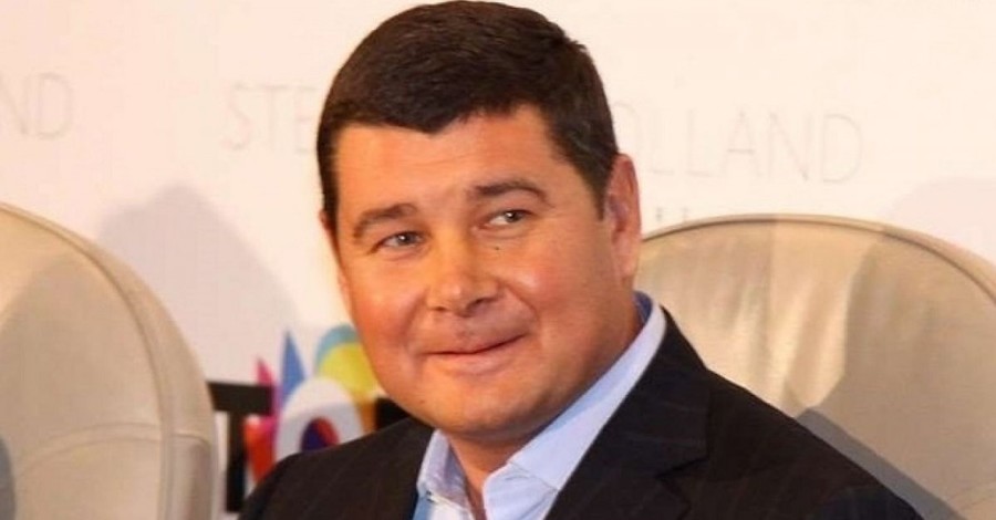 Экс-нардеп Онищенко пообещал пока не 