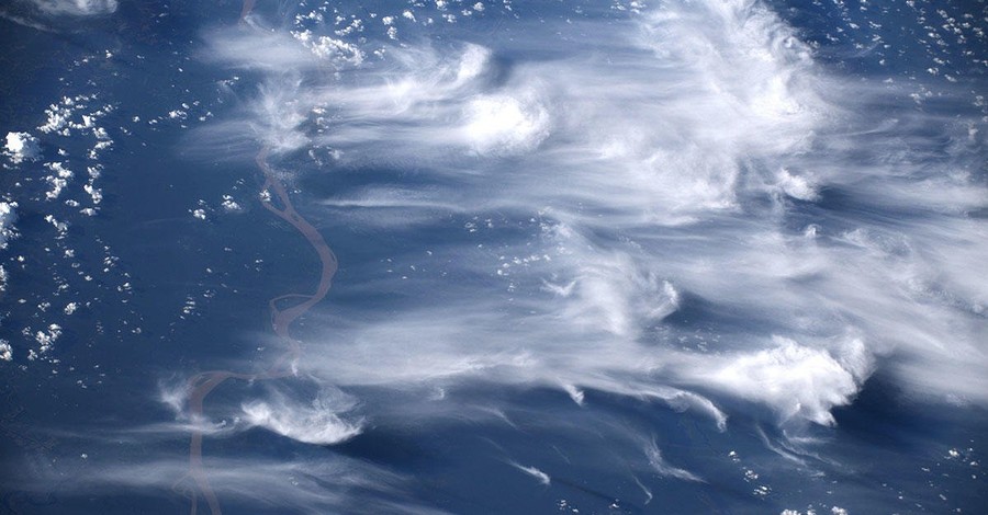 Астронавт показал вид из космоса на пожары в Амазонии