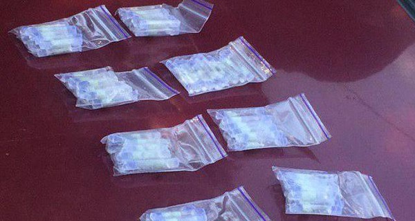 В Кривом Роге у наркосбытчика изъяли метамфетамина на 150 тысяч гривен