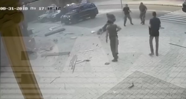 В сети появилось новое видео взрыва, в котором был убит Александр Захарченко