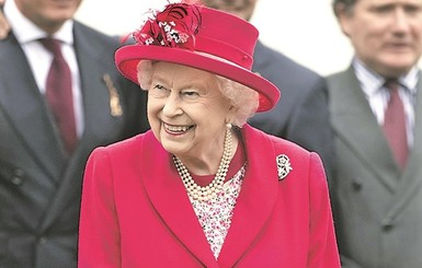 Королева  Елизавета проучила американских туристов