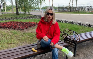Ирина Салтыкова стала выглядеть ровесницей дочери