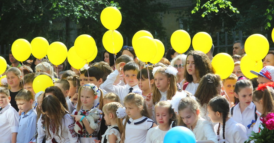 В Одессе из-за жары школы могут перейти на уроки по 35 минут