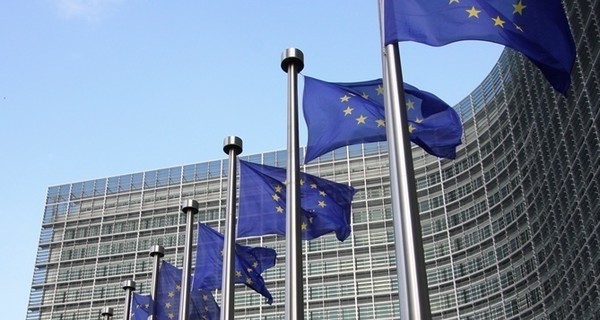 Президент Словении призвал ЕС предоставить Украине 
