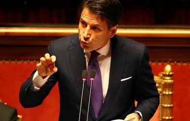Политический кризис в Италии: досрочных выборов из-за ухода в отставку премьера не будет