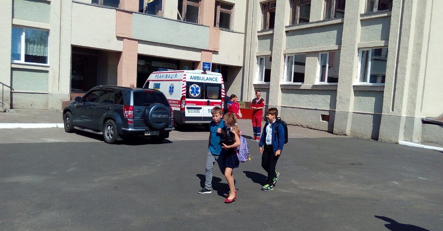 В черкасской школе ученик распылил газовый баллончик, пострадали 20 детей
