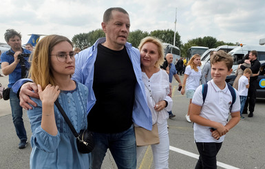 Сущенко дает первую пресс-конференцию после освобождения