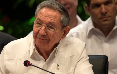 Твиттер заблокировал Рауля Кастро и кубинскую Компартию