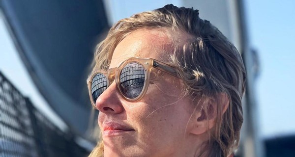 Собчак показала свадебное платье и романтические браслеты