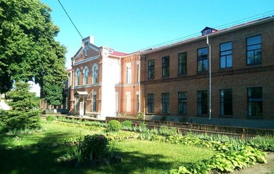 В Винницкой области 16 детей отравились в школьной столовой