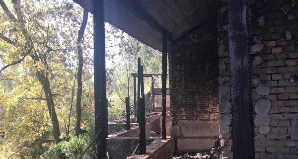 Полиция уверена: дом Гонтаревой подожгли