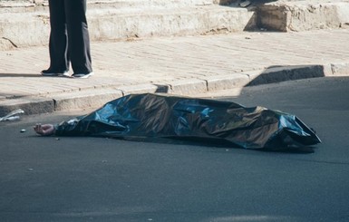 В Виннице возле общежития обнаружили тело студента-иностранца 
