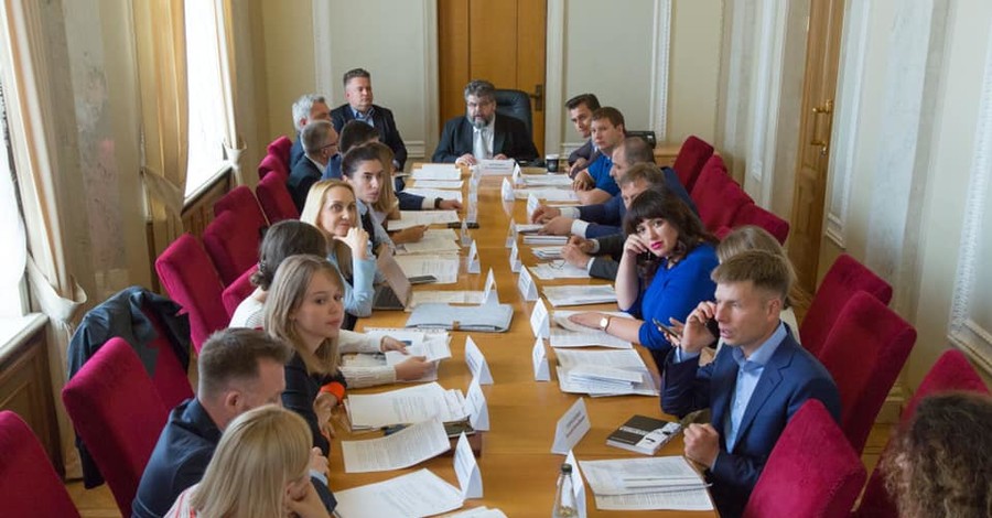 Новая украинская делегация в ПАСЕ не едет на осеннюю сессию из-за России