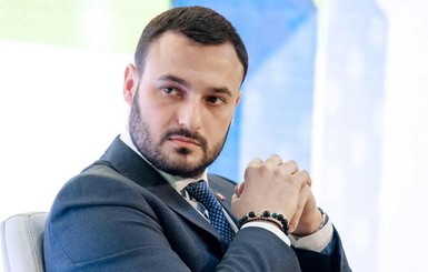 Уволенный мэром Кличко заместитель уходить с должности не собирается