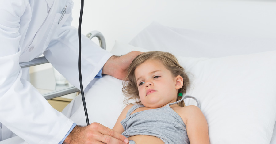 Ацетон у ребенка: причины, симптомы и лечение