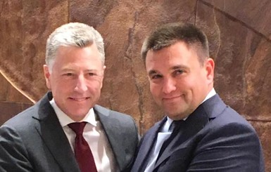 Отставка Волкера: Порошенко встревожен, Данилюк потерял друга Украины, а Медведчук не удивлен
