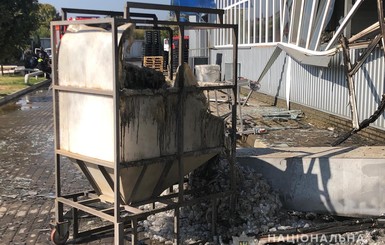 Трое пострадавших от взрыва на сумском заводе все еще в реанимации