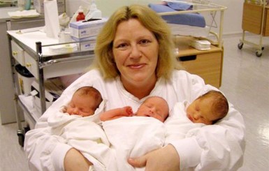 В Британии старейшая в мире суррогатная мать родит 16-го ребенка