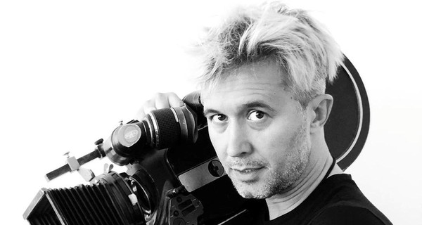 Хобби звезд: Кухар выращивает цветы, Бабкин фотографирует, а Зорин ведет раскопки