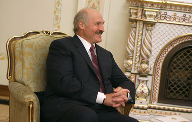 Лукашенко захвалил Зеленского еще до встречи с ним