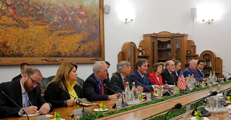 Конгрессмены США рассказали о цели визита в Киев