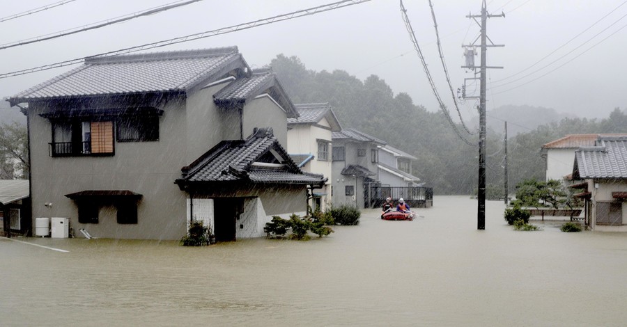На Японию обрушился тайфун 